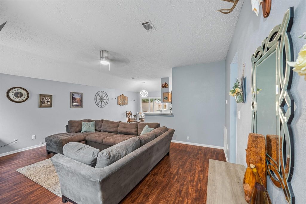 Photo of 2818 Parkwood Manor Drive, Kingwood, TX 77339 (MLS # 53820868)