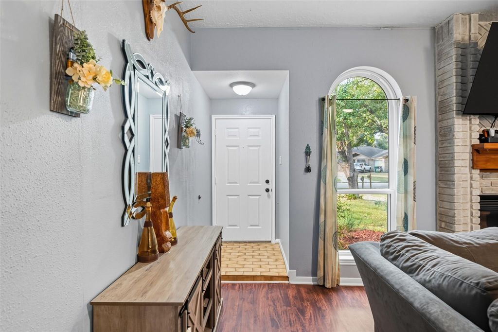 Photo of 2818 Parkwood Manor Drive, Kingwood, TX 77339 (MLS # 53820868)