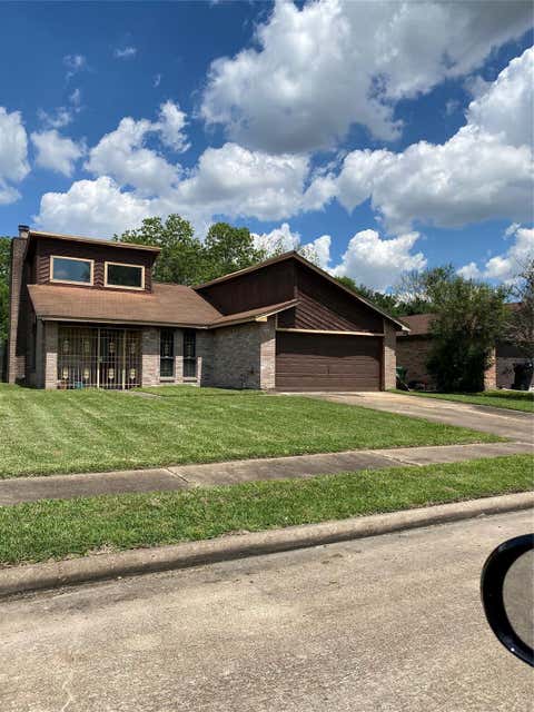 Photo of 7422 Gatebriar Court, Houston, TX 77489 (MLS # 10757880)