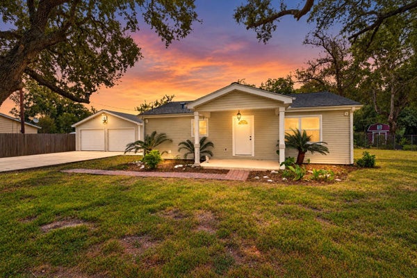 4701 CHERRY ST, SANTA FE, TX 77517 - Image 93b6384ab61d0d3cd35f7481a09d8021/2185929491