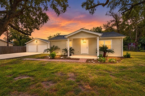 Photo of 4701 Cherry Street, Santa Fe, TX 77517 (MLS # 76172754)