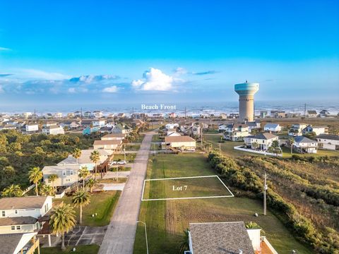 Photo of 7 Isla Del Sol Drive, Galveston, TX 77554 (MLS # 42533535)