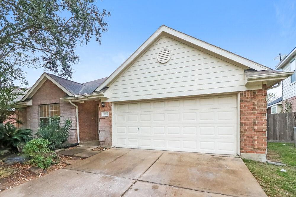 19718 Diamond Hills Lane