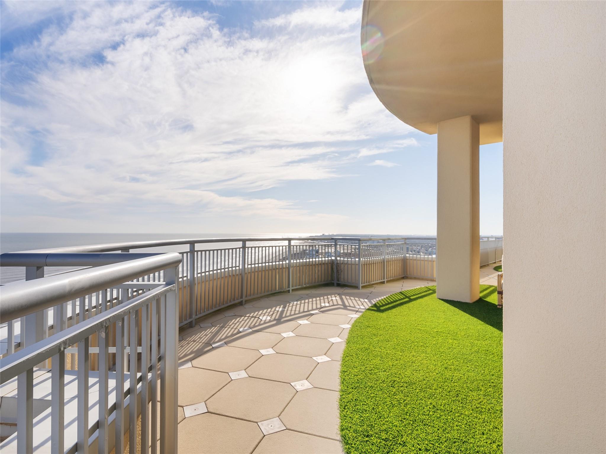 801 E Beach Drive TW2606