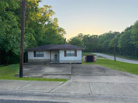 Photo of 1201 El Road, Huntsville, TX 77320 (MLS # 85227778)