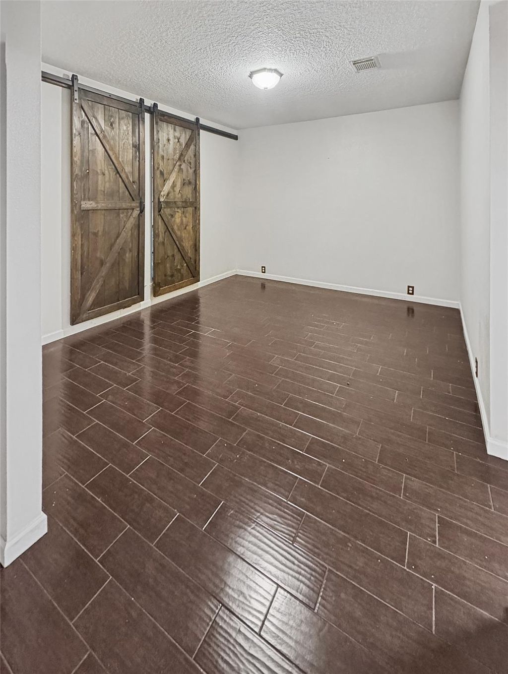 Photo of 18707 Woodbreeze Drive, Humble, TX 77346 (MLS # 50976835)