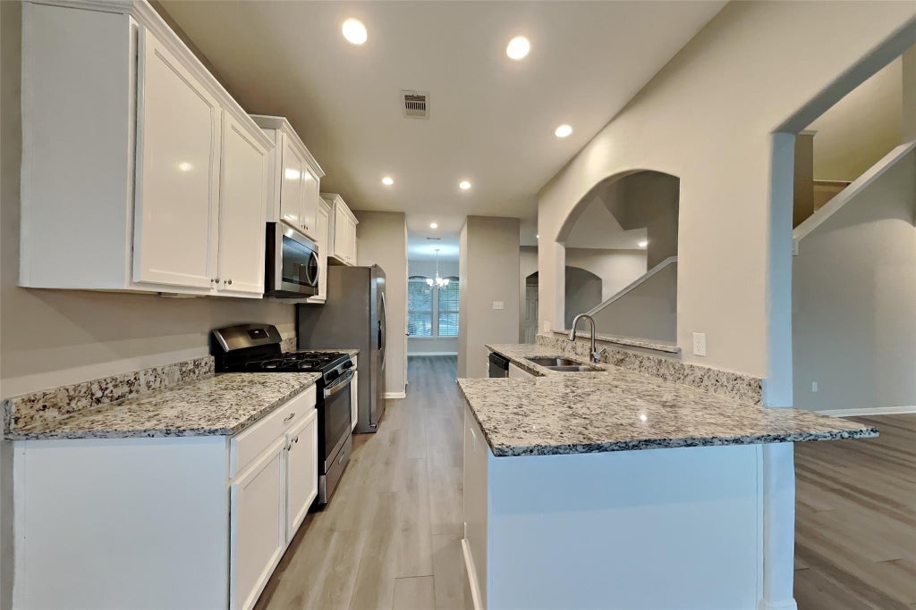 Photo of 22575 Valley Canyon Lane, Porter, TX 77365 (MLS # 34273914)