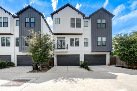 Photo of 10926 Fire Creek Drive, Houston, TX 77043 (MLS # 67881580) Photo of 10926 Fire Creek Drive, Houston, TX 77043 (MLS # 67881580)