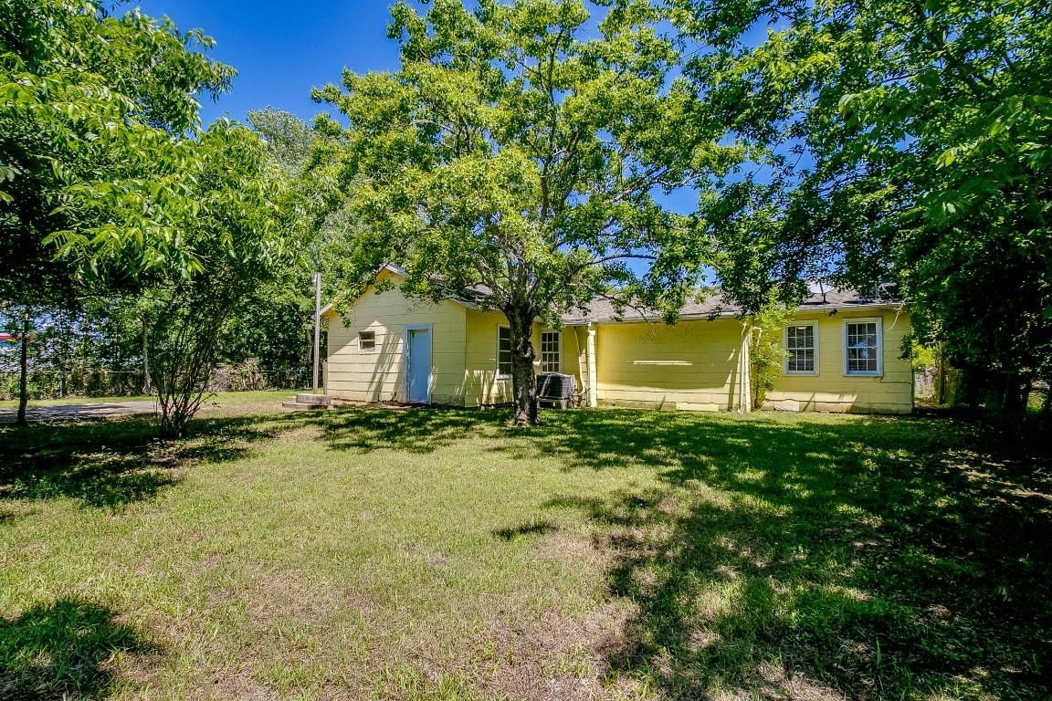 3901 Mckinney Extension