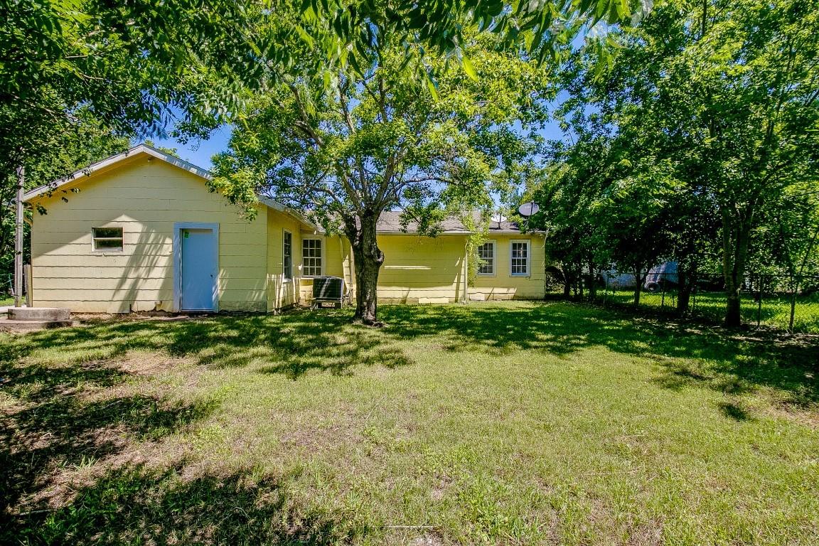 3901 Mckinney Extension
