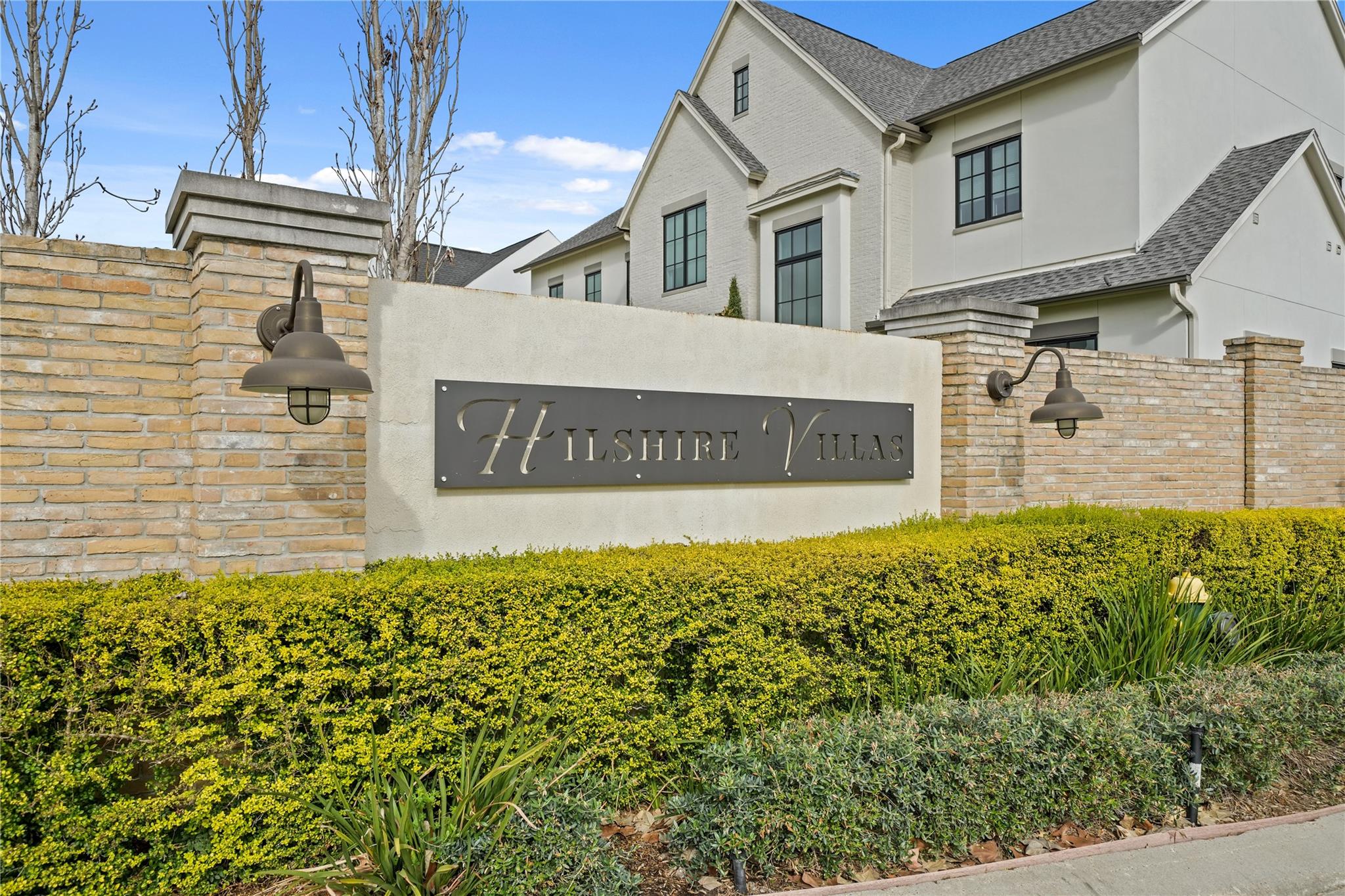 1202 Hilshire Villa Drive