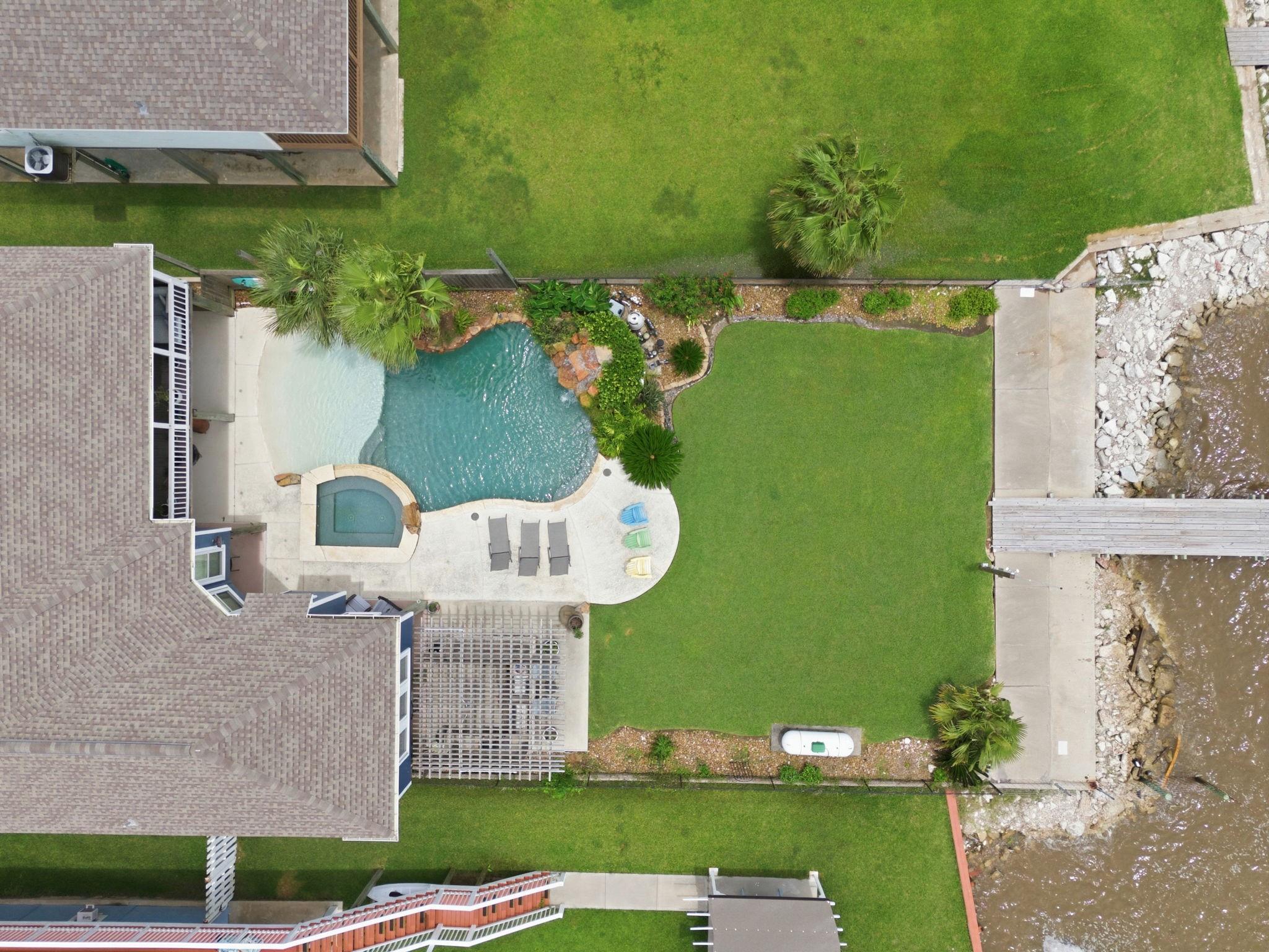 1623 Dick Bay Drive