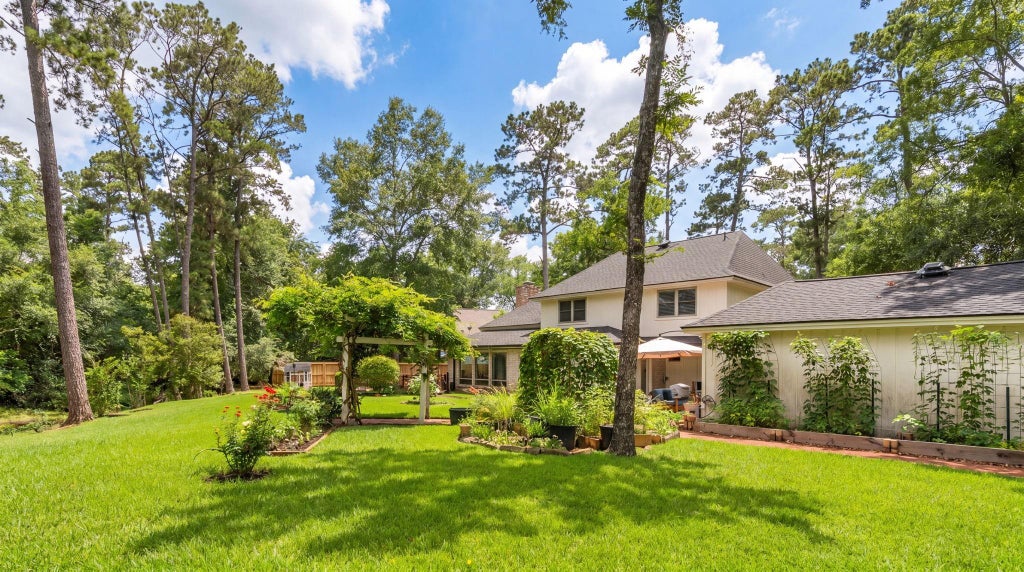 Photo of 10911 Sweetspire Place, The Woodlands, TX 77380 (MLS # 19667029)