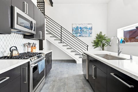 Photo of 109 Bryan Street #B, Houston, TX 77011 (MLS # 16720537)