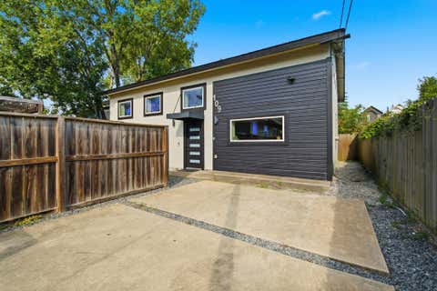 Photo of 109 Bryan Street #B, Houston, TX 77011 (MLS # 16720537)