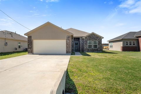 Photo of 397 Road 5102 #L, Cleveland, TX 77327 (MLS # 30124584)
