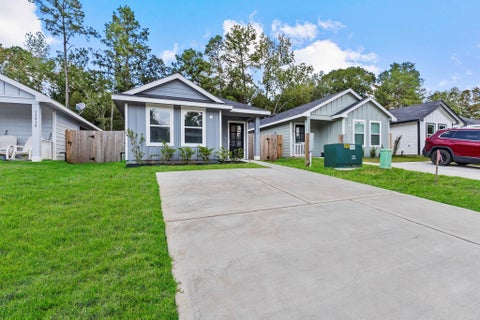 Photo of 11919 Detar Court, Willis, TX 77378 (MLS # 90845031)