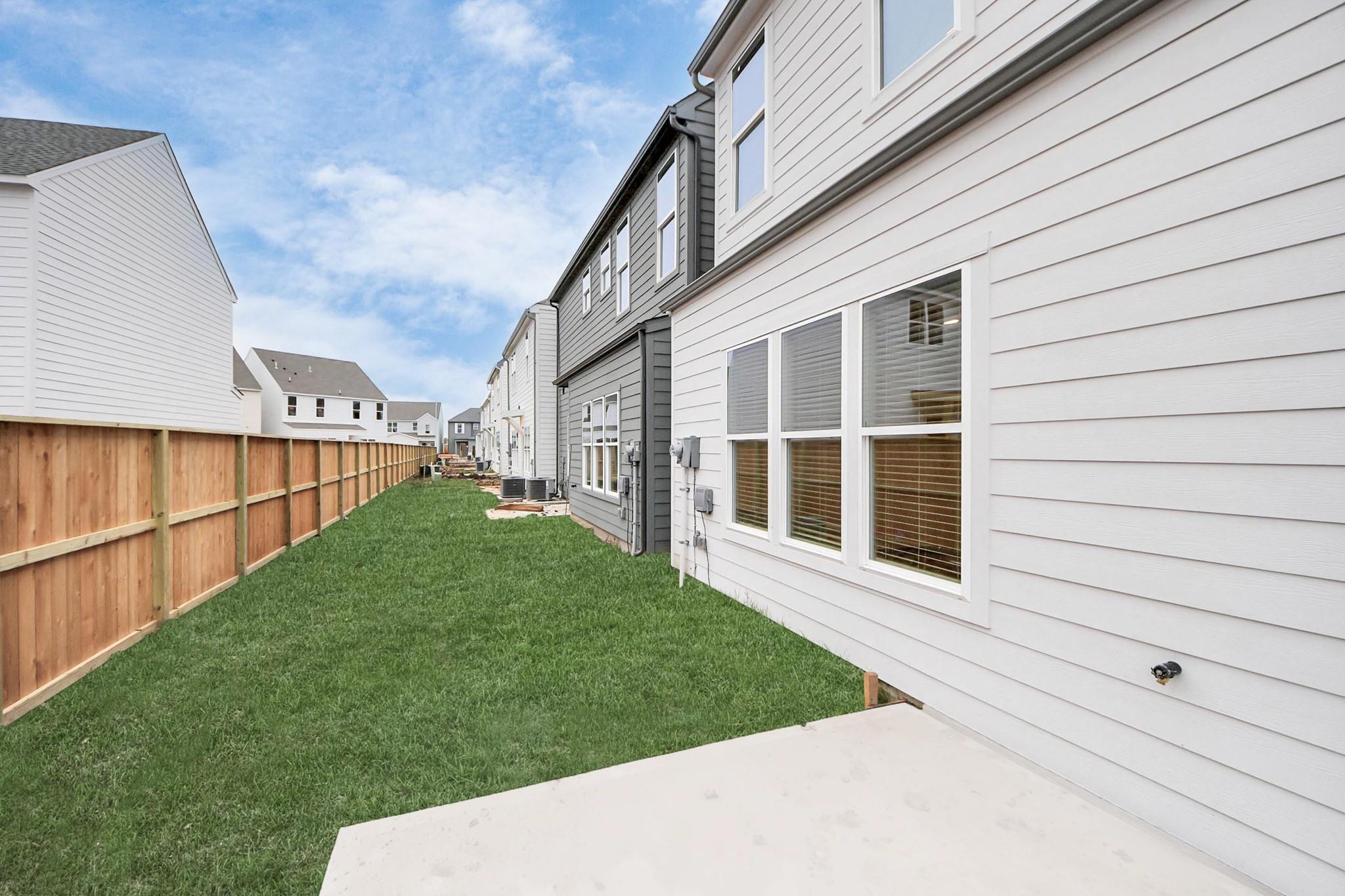 7334 Leighton Meadow Lane