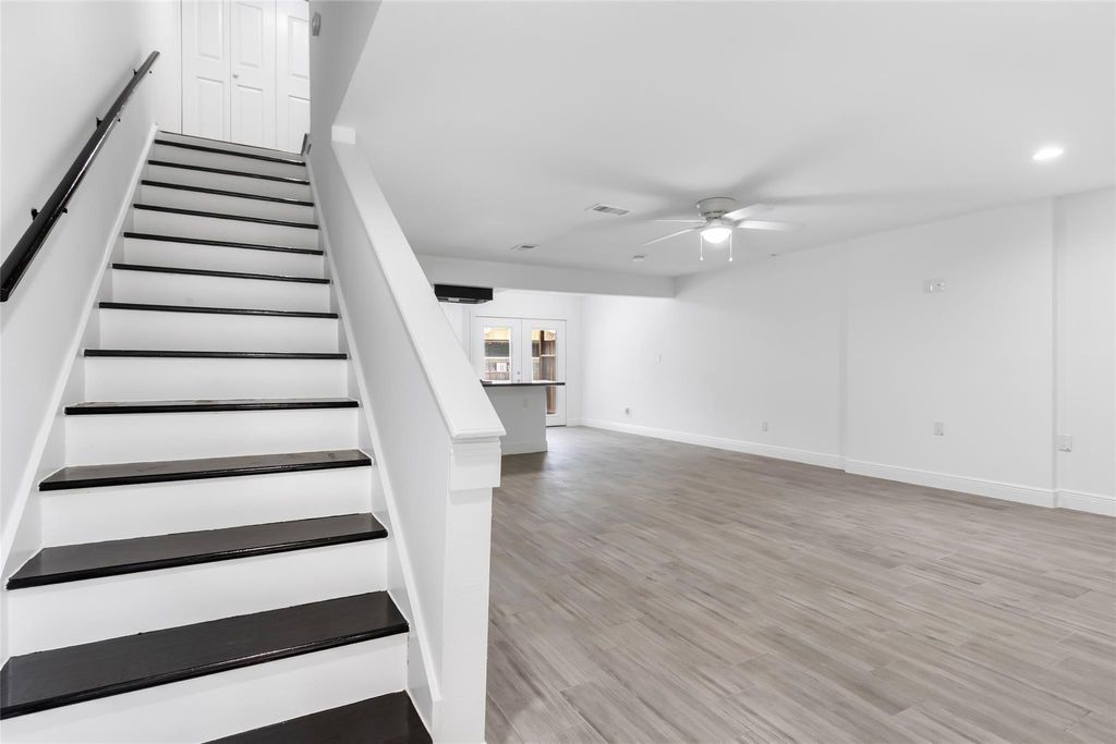 Photo of 1011 Hamblen Road #205, Kingwood, TX 77339 (MLS # 24030137)