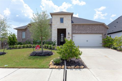Photo of 31311 Crescent Hill Drive, Fulshear, TX 77441 (MLS # 35409778)
