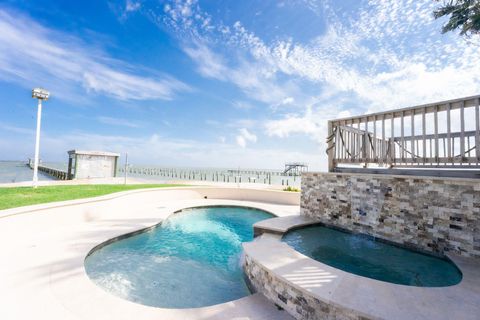 1417 8th Street Dickinson TX 77539