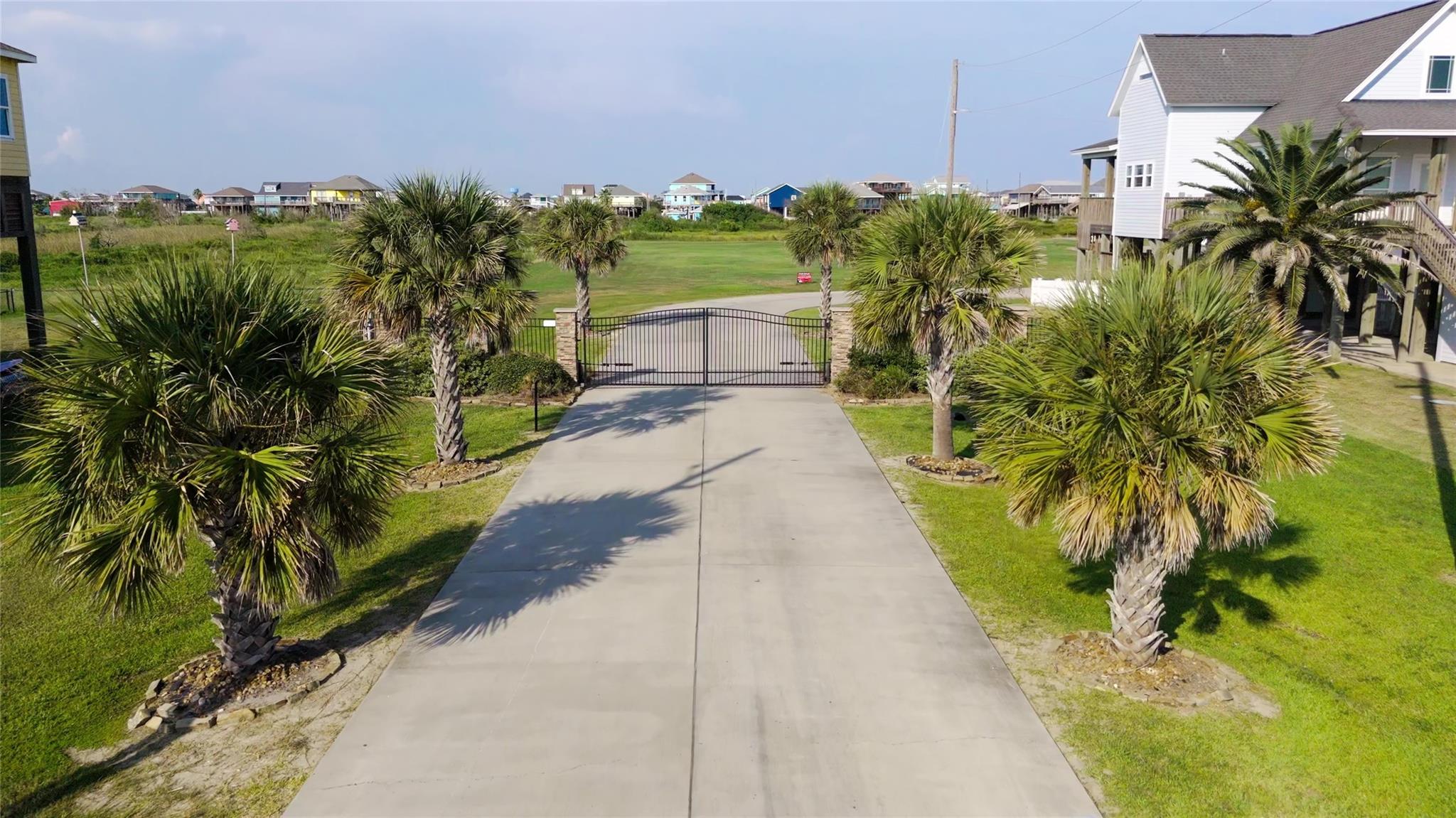 1217 Crystal Dunes Way