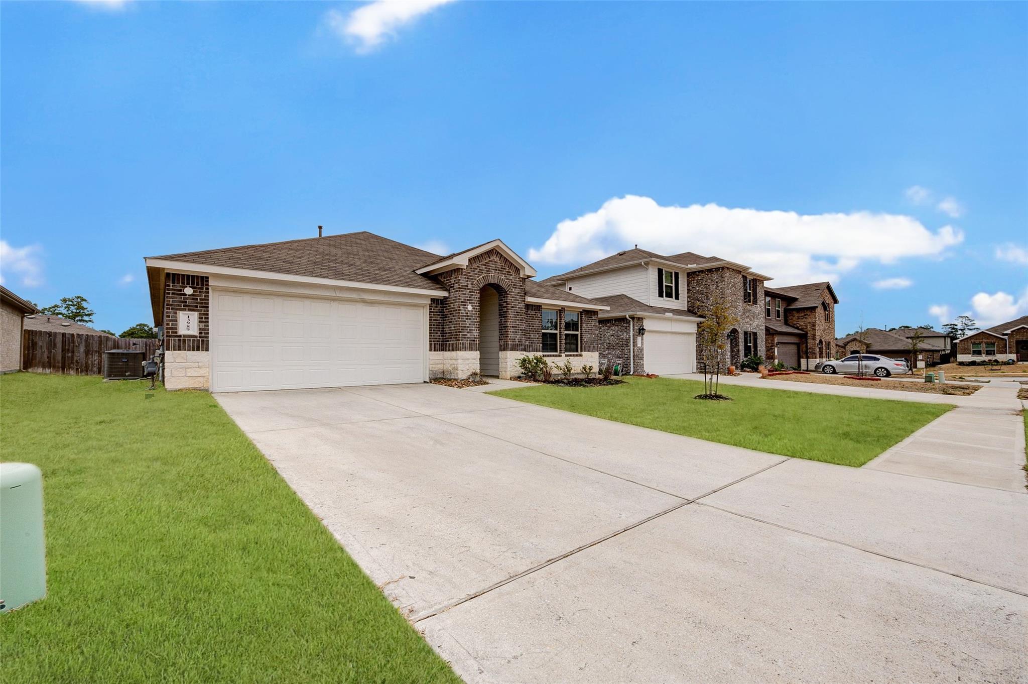 13989 Leigh Lake Lane