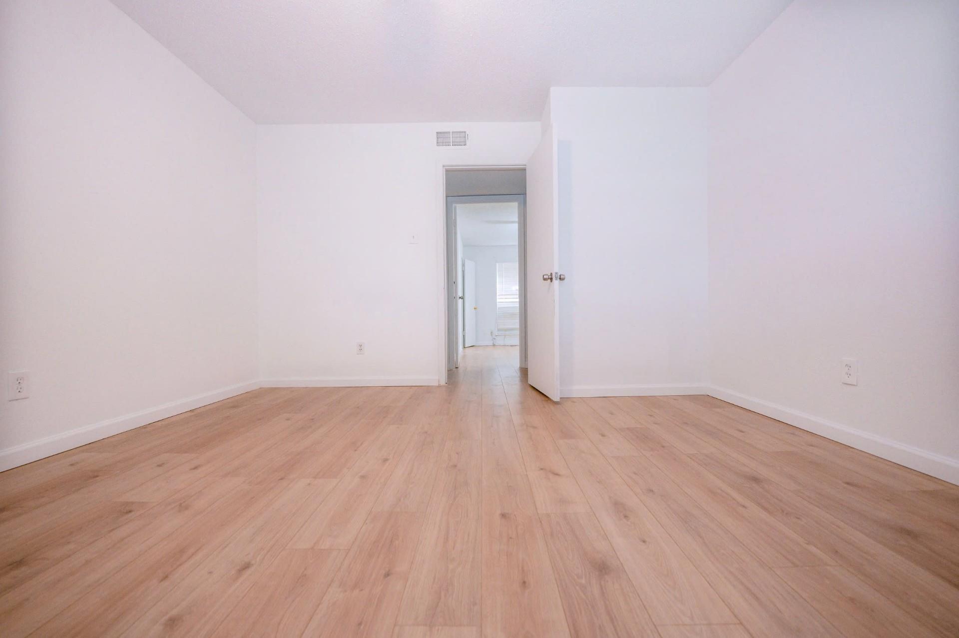 12048 Beechnut Street