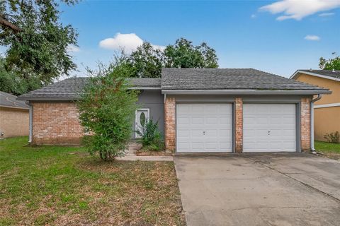 Photo of 17819 Wild Willow Lane, Houston, TX 77084 (MLS # 6512973)