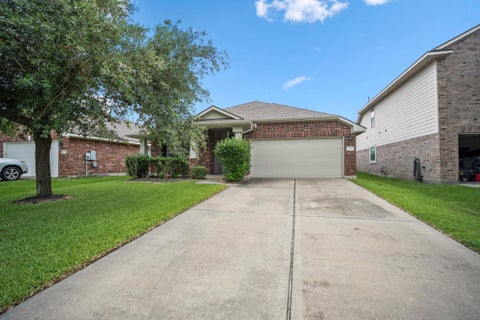 Photo of 14543 Dakota Bend Drive, Cypress, TX 77429 (MLS # 45873138)