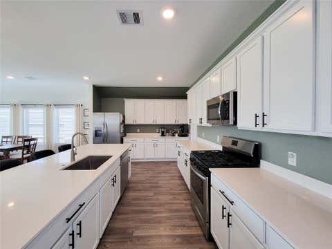 Homes For Sale - 9319 Pavonia Fawn Drive<br/> Baytown, TX 77521