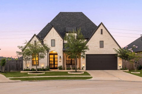 Photo of 31322 Crescent Hill Drive, Fulshear, TX 77441 (MLS # 53967559)