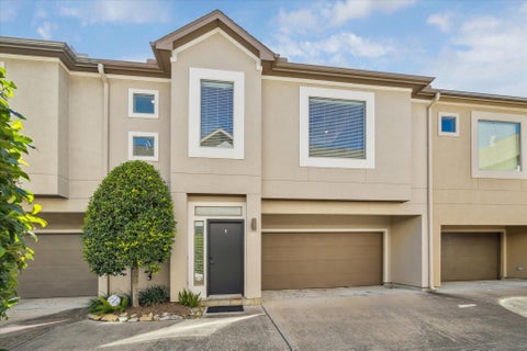 Photo of 4046 Center Street, Houston, TX 77007 (MLS # 72295809)