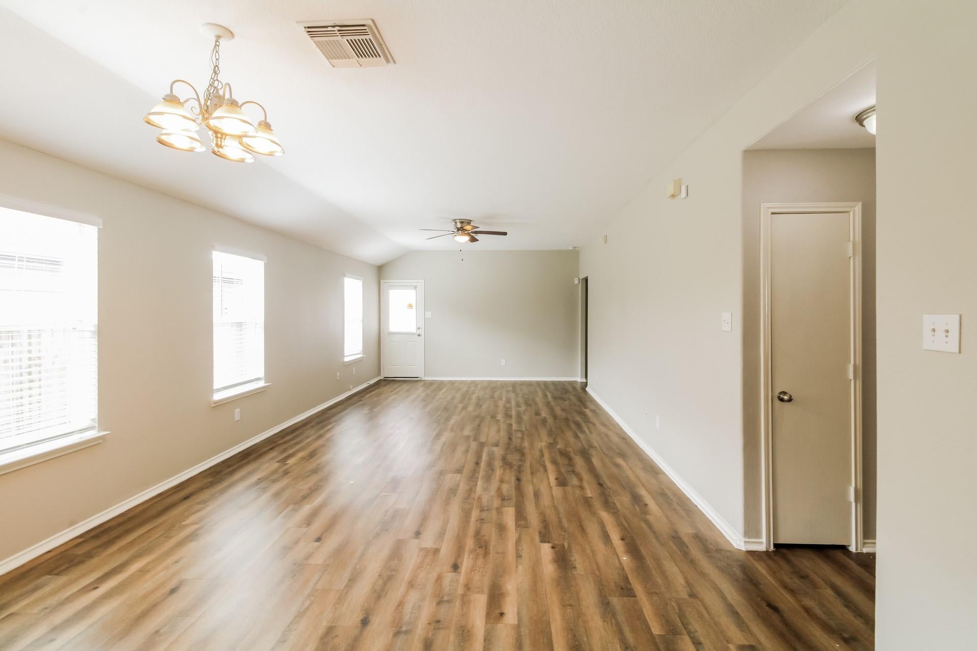 3519 Apache Meadows Drive