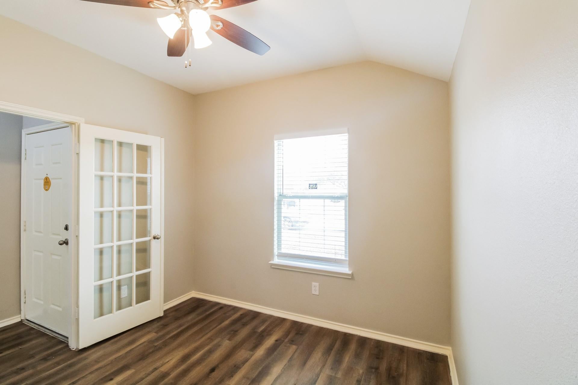 3519 Apache Meadows Drive