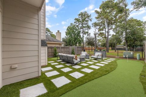 Photo of 14530 Gleaming Rose Drive, Cypress, TX 77429 (MLS # 97580688)