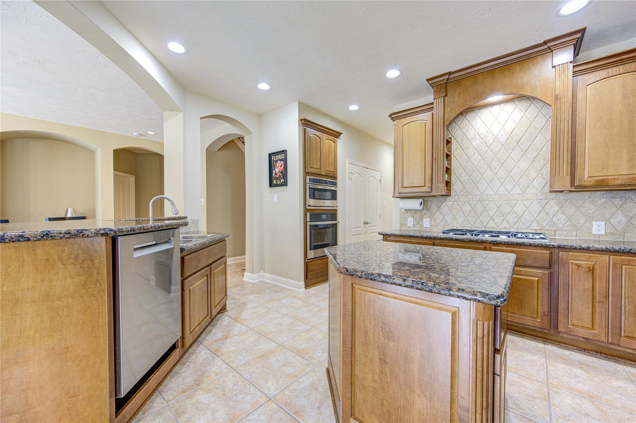 18 Arbor Bend Drive