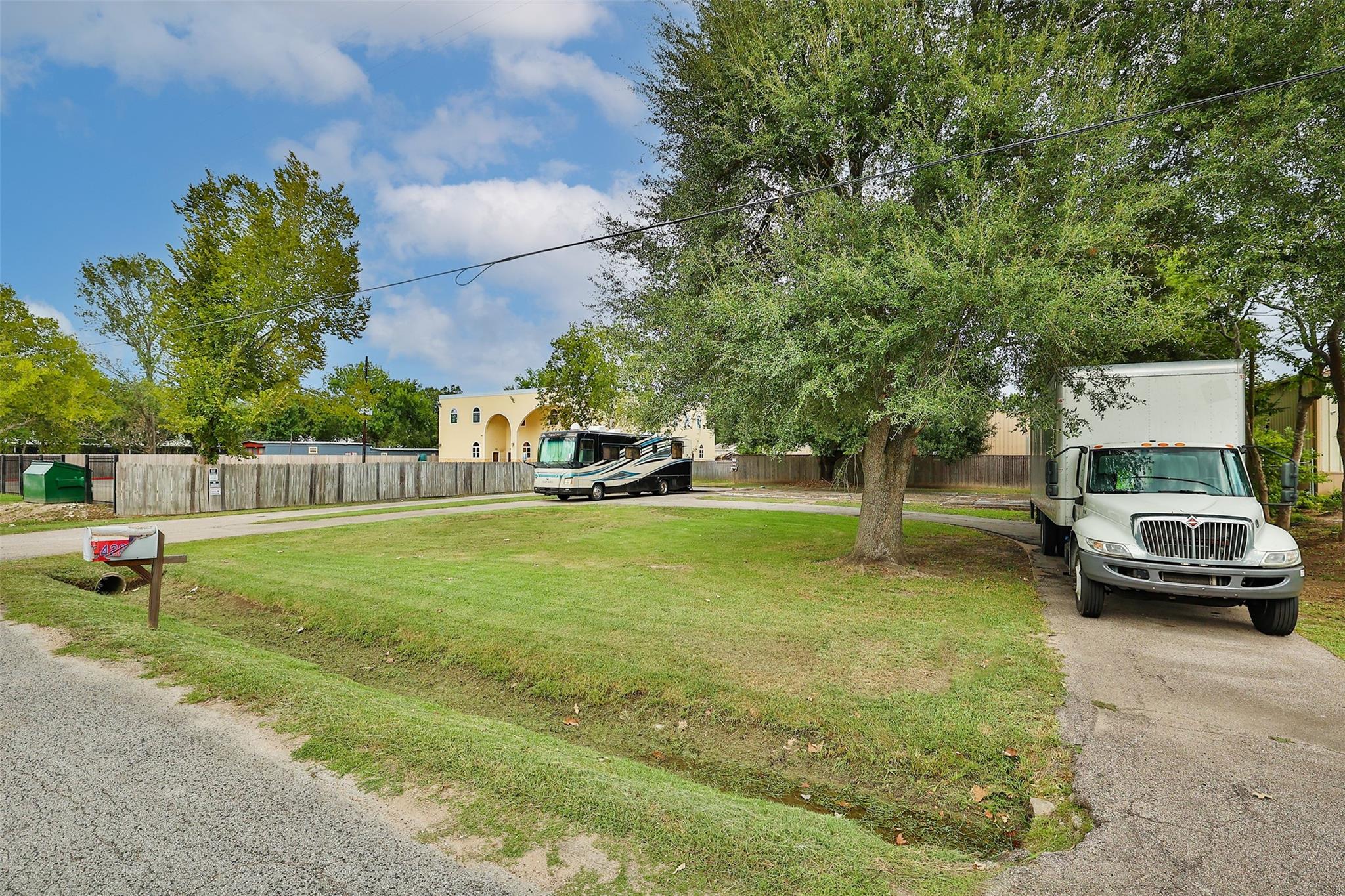 3422 Longhorn Drive