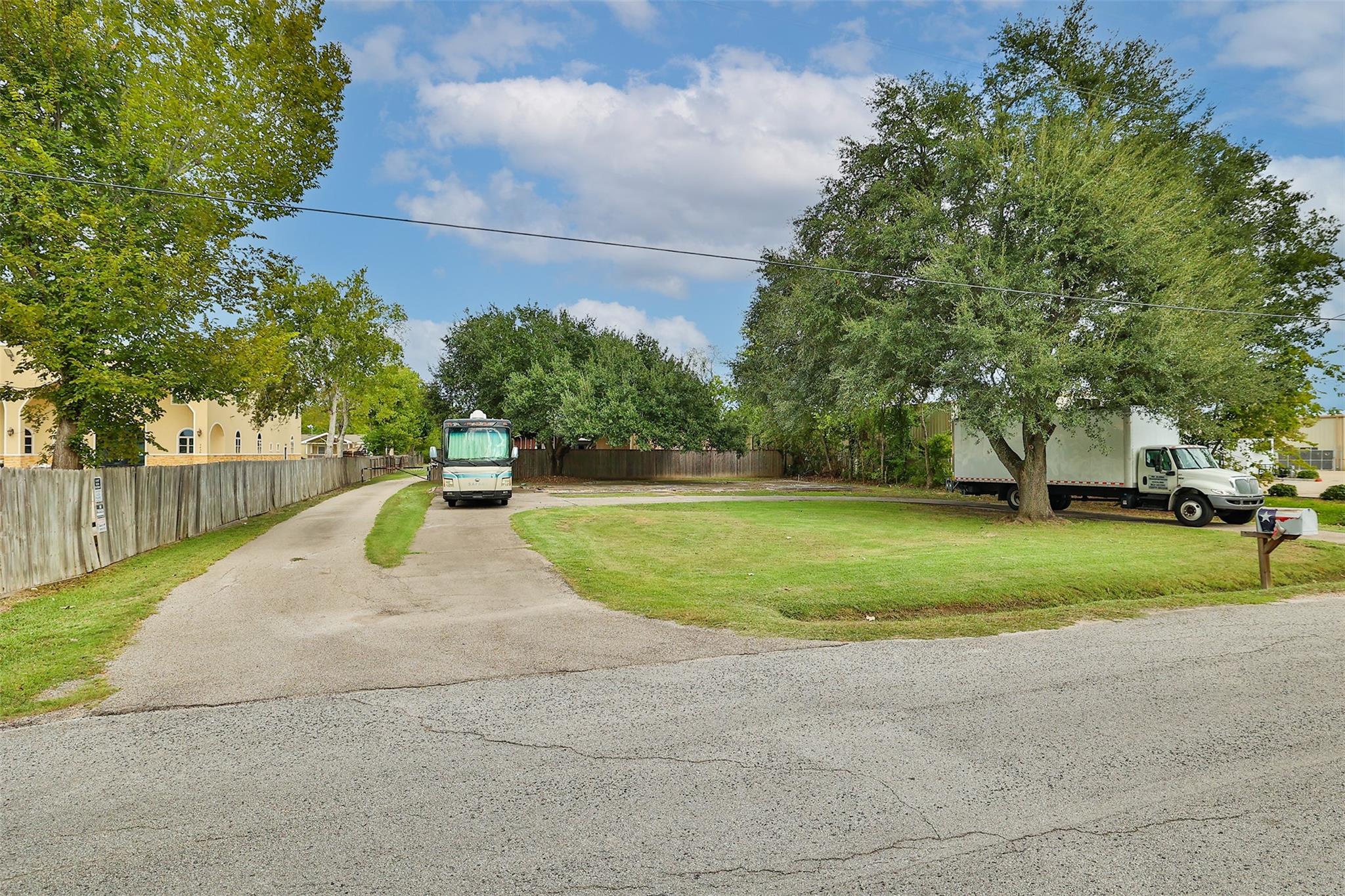 3422 Longhorn Drive