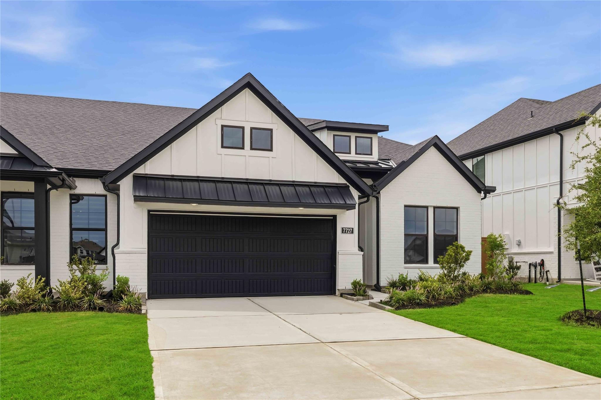 7727 Cattail Shallows Lane