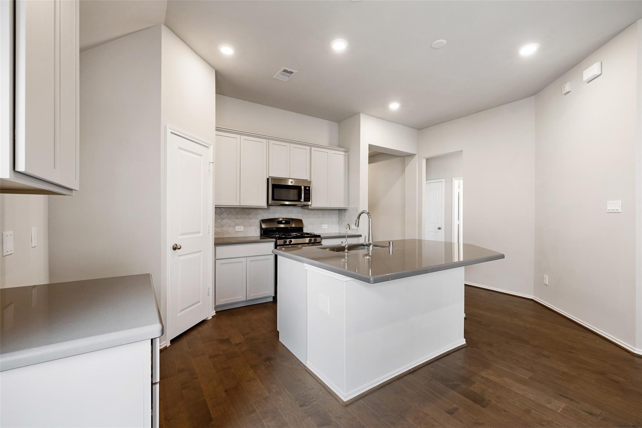 2606 Prairie Star Lane