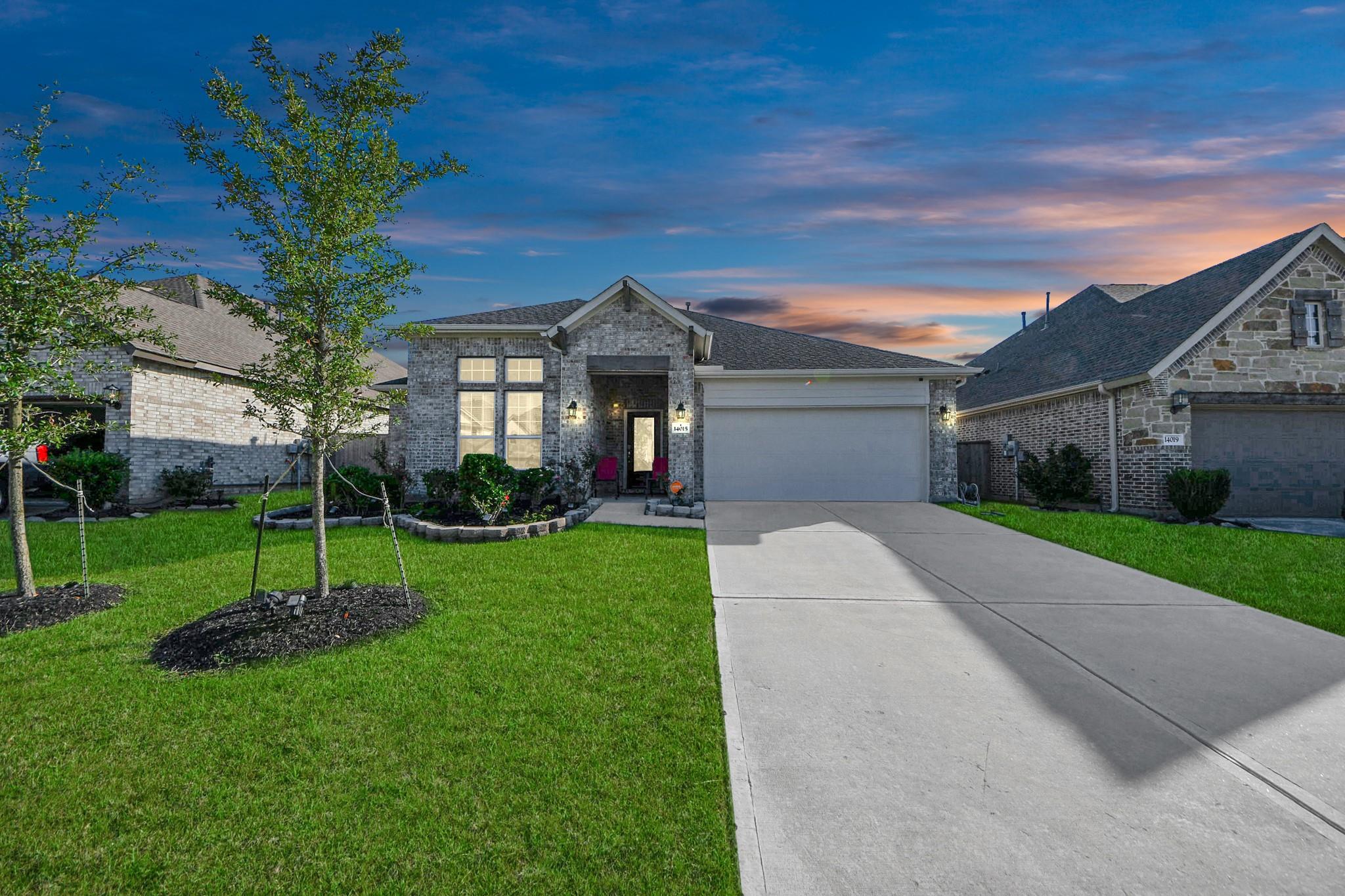 14015 Hartford Heights Way