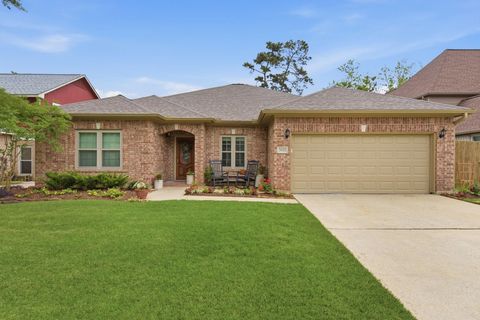 Photo of 7622 Cypress Dr Dr, Humble, TX 77396 (MLS # 62662360)
