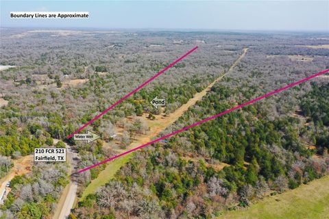 Photo of 210 Fcr 521, Fairfield, TX 75840 (MLS # 14618956)