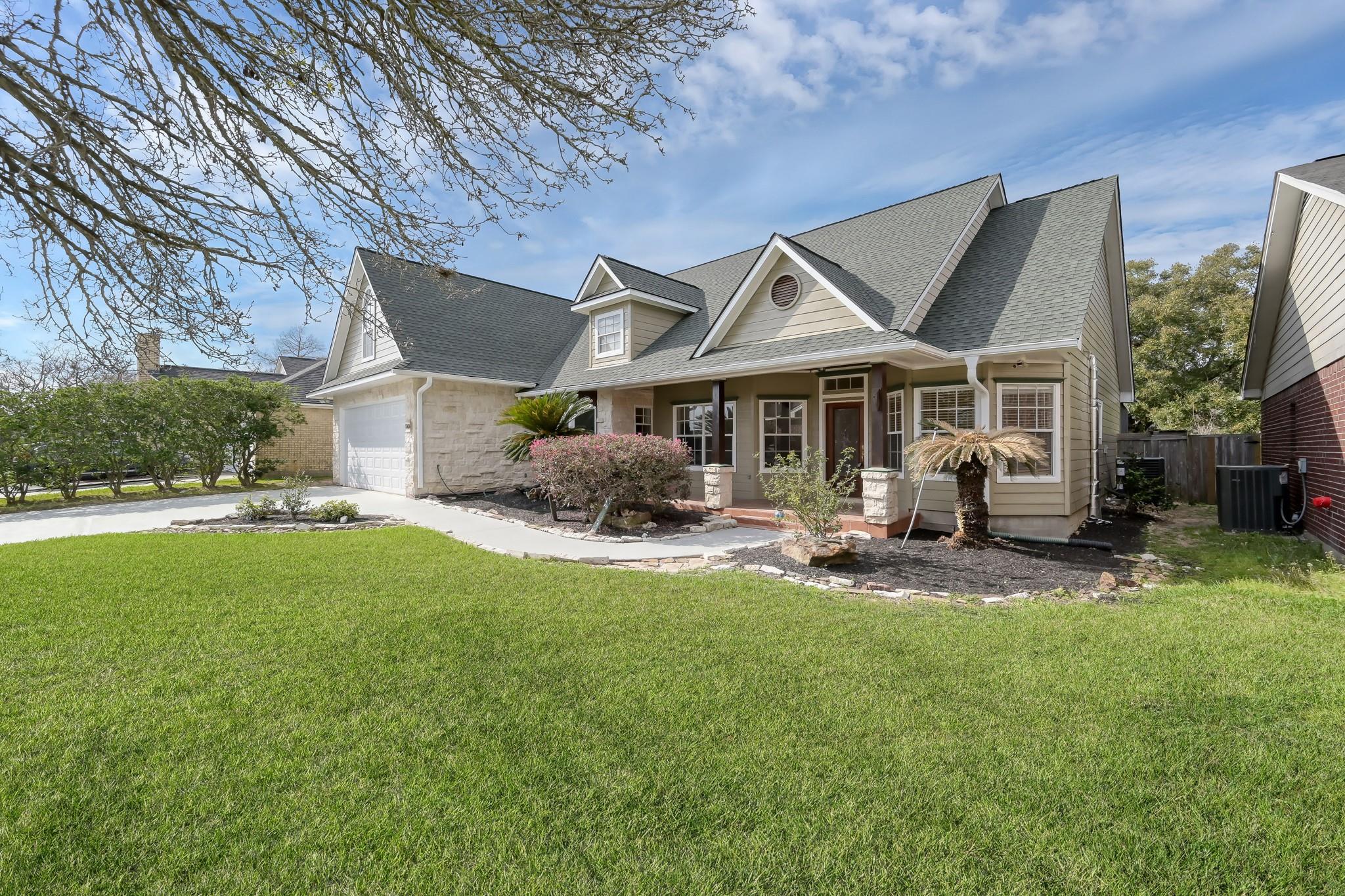 17426 Waterview Drive