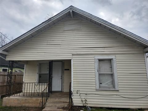 Photo of 3206 Anita Street, Houston, TX 77004 (MLS # 56954797)