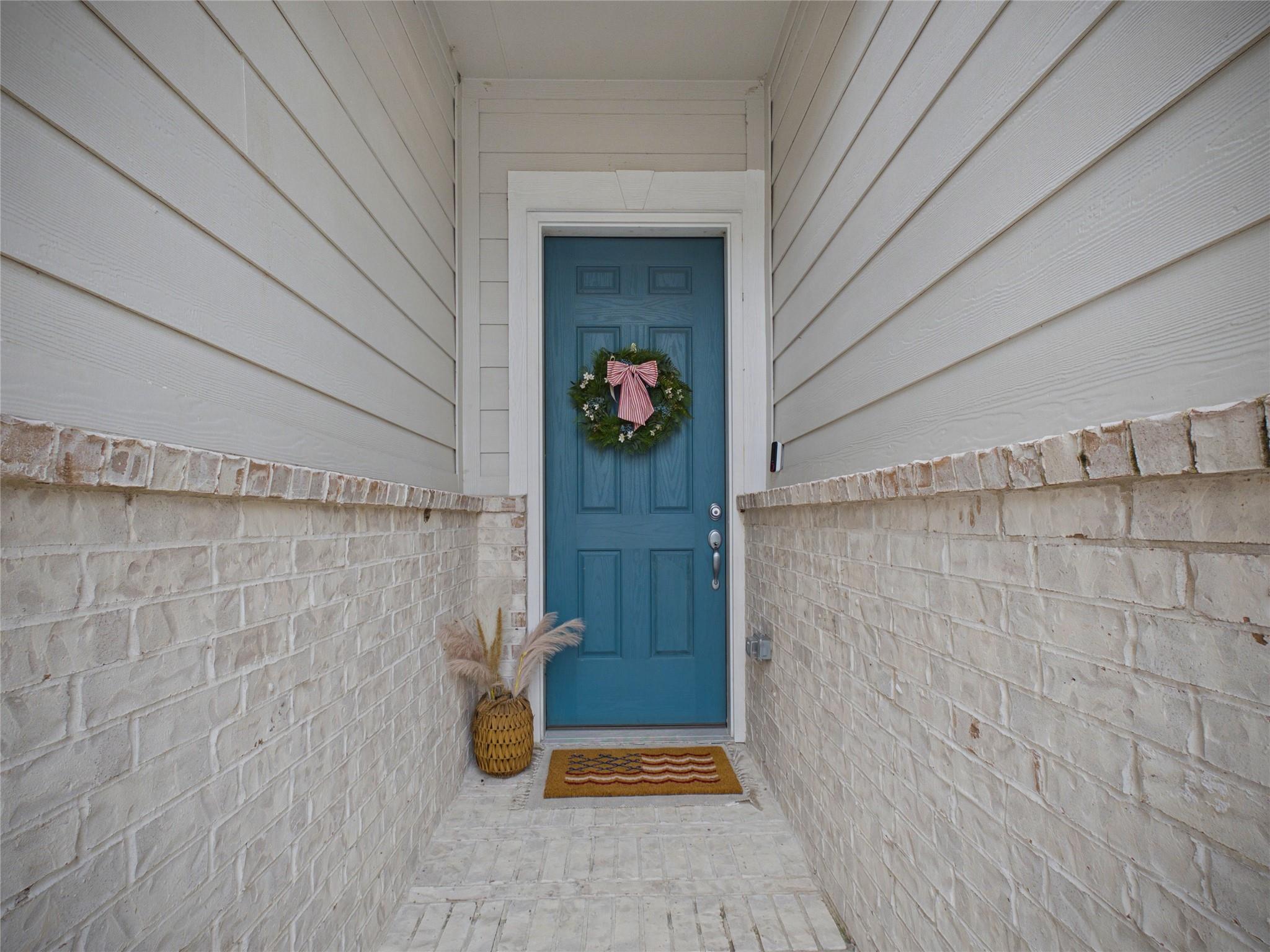 5530 Clarendon Hills Court