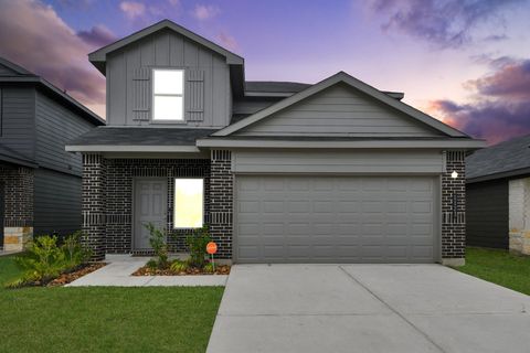 Photo of 1123 Tempranillo Way, Houston, TX 77090 (MLS # 96933811)
