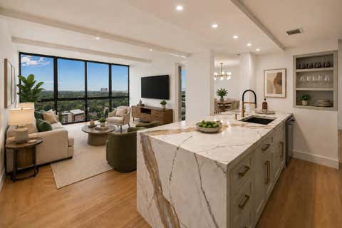 Photo of 5001 Woodway Drive Drive #1806, Houston, TX 77056 (MLS # 17895909)