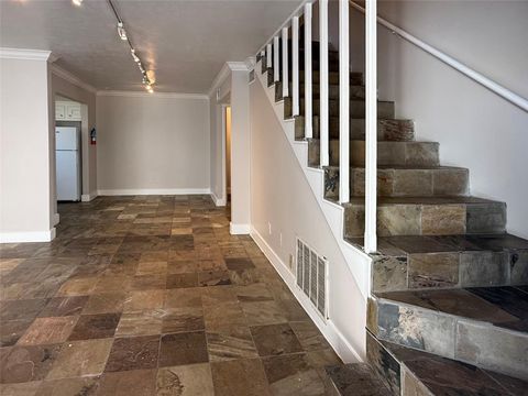 Photo of 1903 Portsmouth Street #22, Houston, TX 77098 (MLS # 53483960)